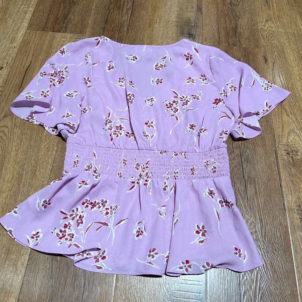 Socialite Floral Top - Picture 2 of 2